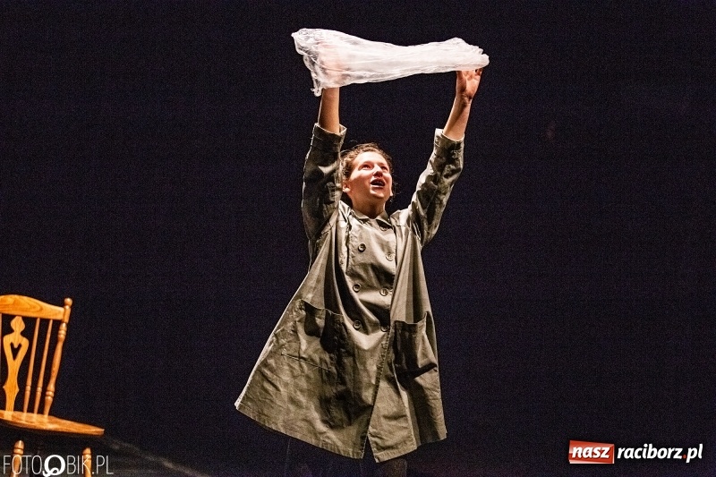 Zdjęcie w galerii na portalu naszraciborz.pl: Noc Teatrów z Tetraedrem w RCK wiadomości z regionu