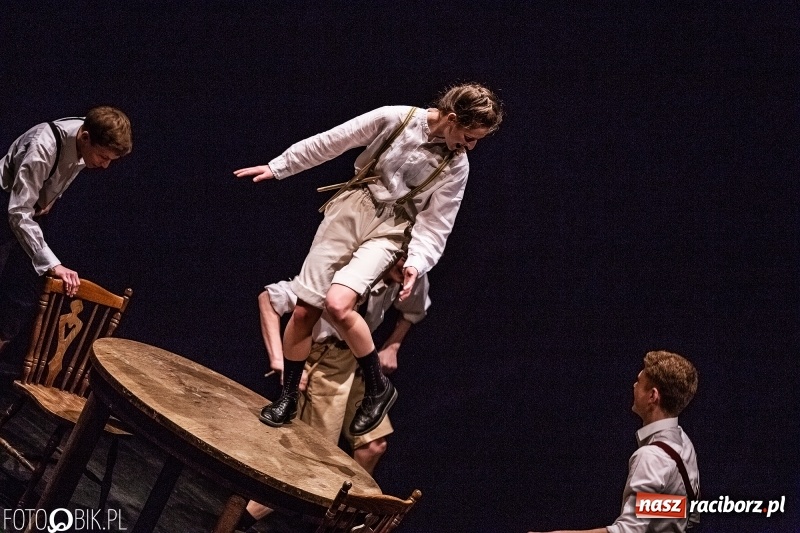 Zdjęcie w galerii na portalu naszraciborz.pl: Noc Teatrów z Tetraedrem w RCK wiadomości z regionu