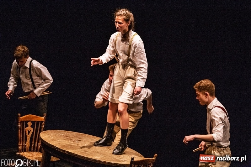 Zdjęcie w galerii na portalu naszraciborz.pl: Noc Teatrów z Tetraedrem w RCK wiadomości z regionu