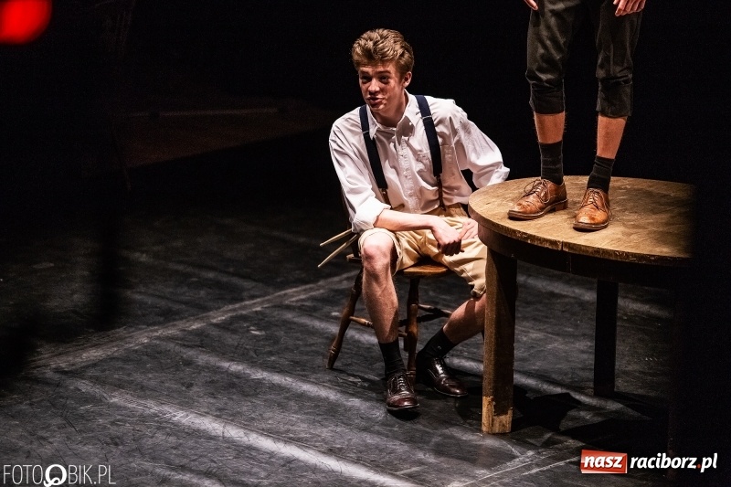 Zdjęcie w galerii na portalu naszraciborz.pl: Noc Teatrów z Tetraedrem w RCK wiadomości z regionu