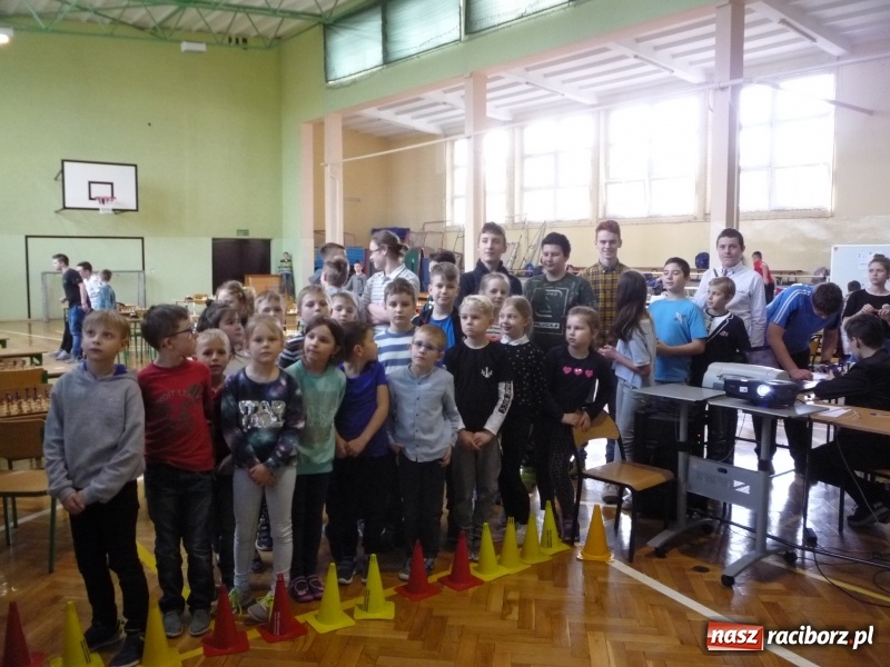 Zdjęcie w galerii na portalu naszraciborz.pl: Młodzi szachiści rywalizowali w Tworkowie  wiadomości z regionu