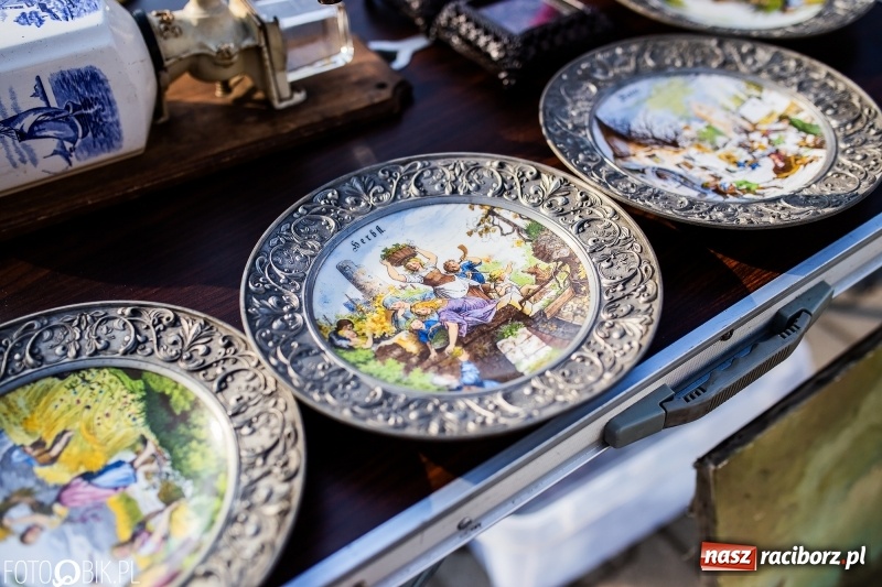 Zdjęcie w galerii na portalu naszraciborz.pl: Jarmark Staroci oraz Targ Koński w Pietrowicach Wielkich wiadomości z regionu