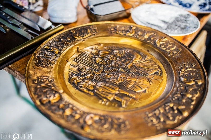 Zdjęcie w galerii na portalu naszraciborz.pl: Jarmark Staroci oraz Targ Koński w Pietrowicach Wielkich wiadomości z regionu