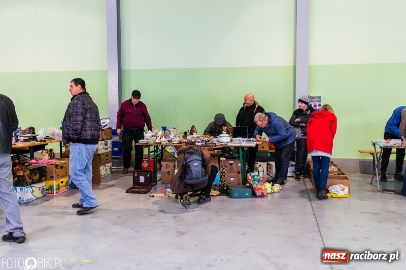 Zdjęcie w galerii na portalu naszraciborz.pl: Jarmark Staroci oraz Targ Koński w Pietrowicach Wielkich wiadomości z regionu