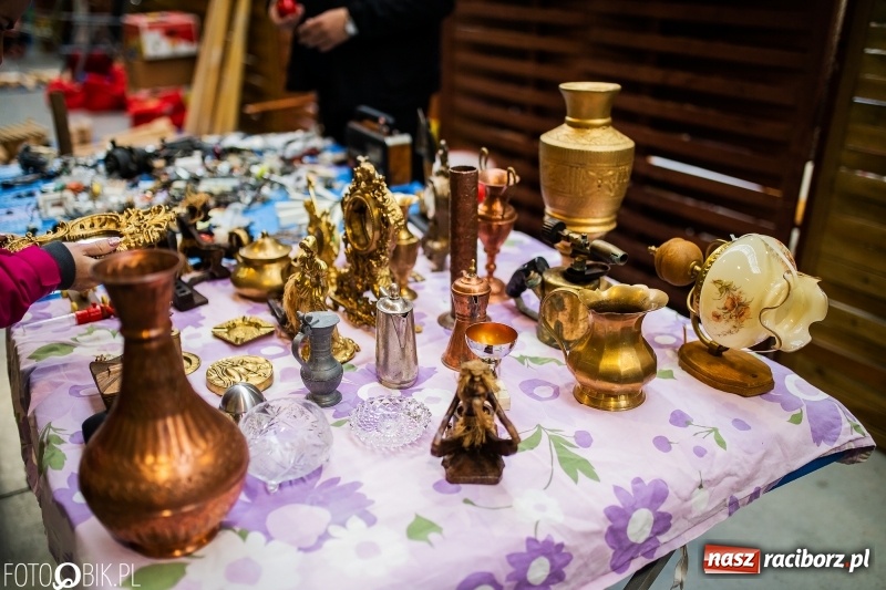 Zdjęcie w galerii na portalu naszraciborz.pl: Jarmark Staroci oraz Targ Koński w Pietrowicach Wielkich wiadomości z regionu