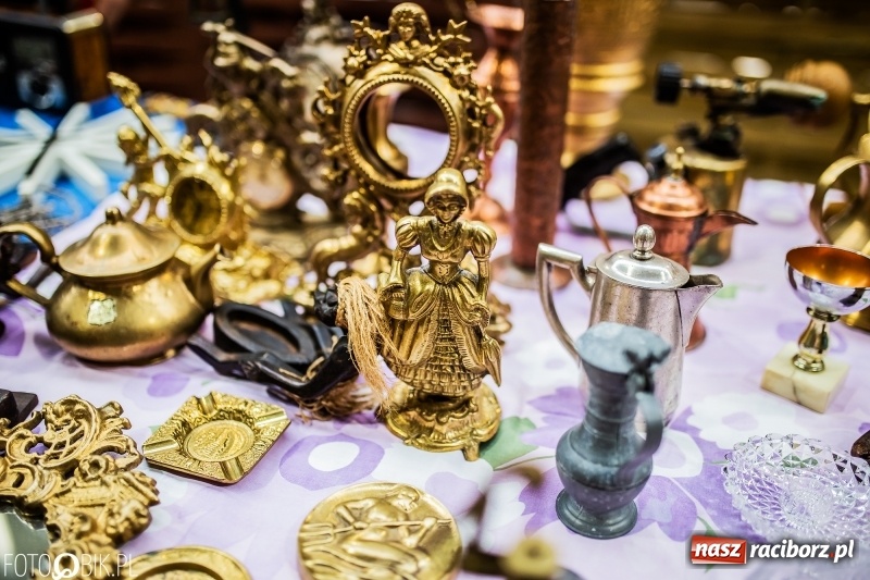 Zdjęcie w galerii na portalu naszraciborz.pl: Jarmark Staroci oraz Targ Koński w Pietrowicach Wielkich wiadomości z regionu