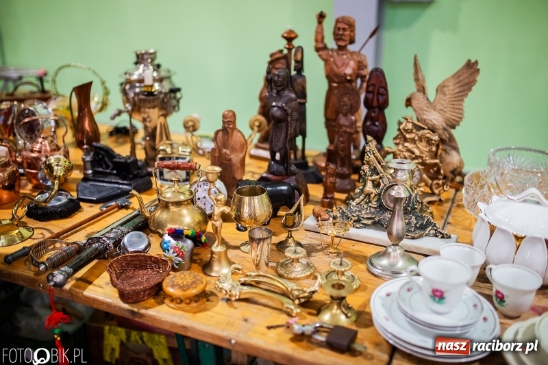 Zdjęcie w galerii na portalu naszraciborz.pl: Jarmark Staroci oraz Targ Koński w Pietrowicach Wielkich wiadomości z regionu