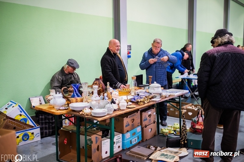 Zdjęcie w galerii na portalu naszraciborz.pl: Jarmark Staroci oraz Targ Koński w Pietrowicach Wielkich wiadomości z regionu