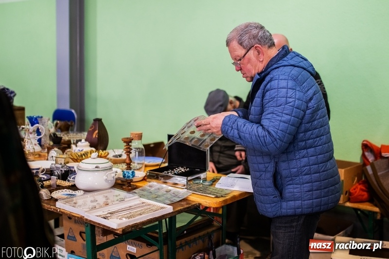 Zdjęcie w galerii na portalu naszraciborz.pl: Jarmark Staroci oraz Targ Koński w Pietrowicach Wielkich wiadomości z regionu