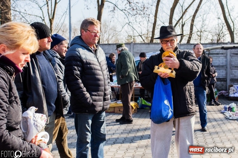 Zdjęcie w galerii na portalu naszraciborz.pl: Jarmark Staroci oraz Targ Koński w Pietrowicach Wielkich wiadomości z regionu