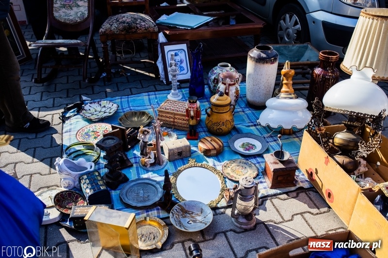 Zdjęcie w galerii na portalu naszraciborz.pl: Jarmark Staroci oraz Targ Koński w Pietrowicach Wielkich wiadomości z regionu