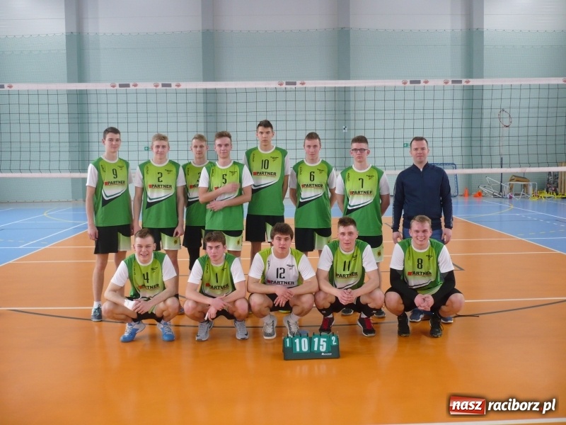 Zdjęcie w galerii na portalu naszraciborz.pl: Siatkarze Mechanika w finale wojewódzkim wiadomości z regionu