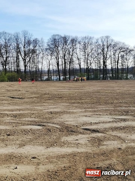 Zdjęcie w galerii na portalu naszraciborz.pl: Komunikat policji w sprawie wypadku motolotni niedaleko Raciborza wiadomości z regionu