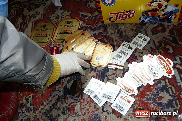 Zdjęcie w galerii na portalu naszraciborz.pl: Zatrzymani 4 mężczyźni wiadomości z regionu