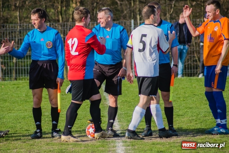 Zdjęcie w galerii na portalu naszraciborz.pl: B klasa. Bez niespodzianki przy Tuwima wiadomości z regionu