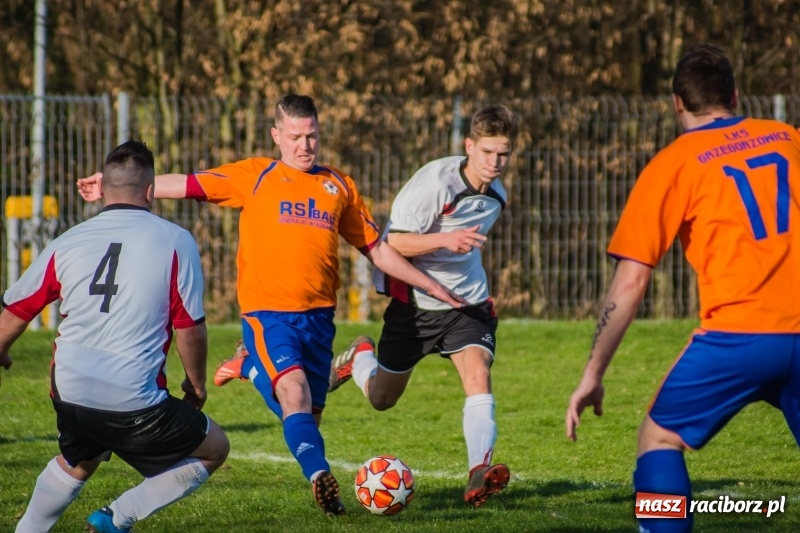 Zdjęcie w galerii na portalu naszraciborz.pl: B klasa. Bez niespodzianki przy Tuwima wiadomości z regionu