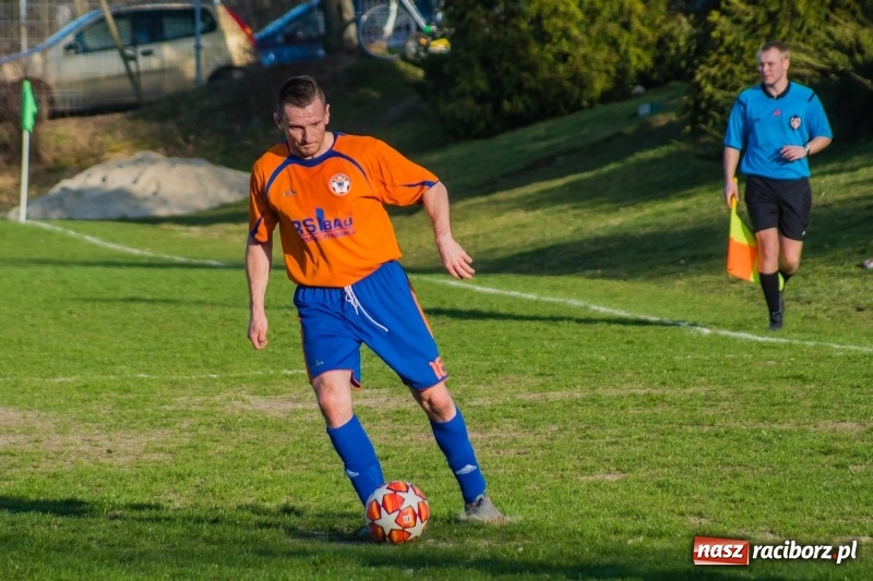 Zdjęcie w galerii na portalu naszraciborz.pl: B klasa. Bez niespodzianki przy Tuwima wiadomości z regionu