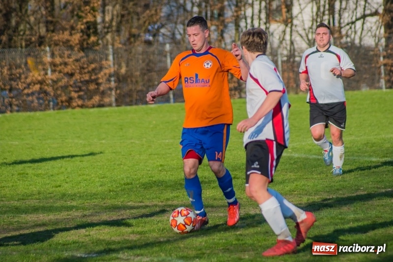 Zdjęcie w galerii na portalu naszraciborz.pl: B klasa. Bez niespodzianki przy Tuwima wiadomości z regionu
