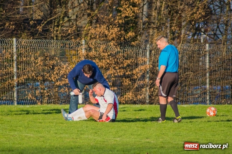 Zdjęcie w galerii na portalu naszraciborz.pl: B klasa. Bez niespodzianki przy Tuwima wiadomości z regionu