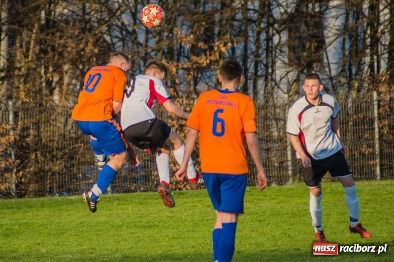 Zdjęcie w galerii na portalu naszraciborz.pl: B klasa. Bez niespodzianki przy Tuwima wiadomości z regionu