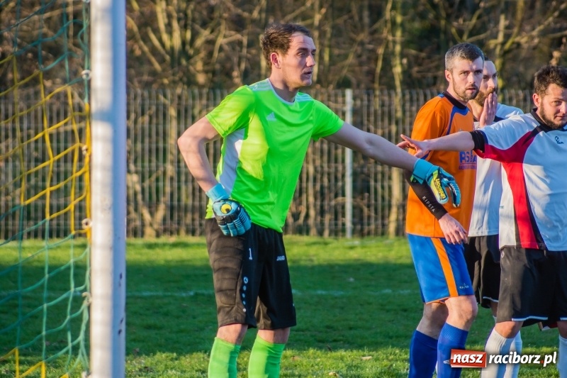 Zdjęcie w galerii na portalu naszraciborz.pl: B klasa. Bez niespodzianki przy Tuwima wiadomości z regionu