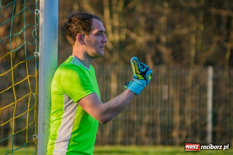 Zdjęcie w galerii na portalu naszraciborz.pl: B klasa. Bez niespodzianki przy Tuwima wiadomości z regionu