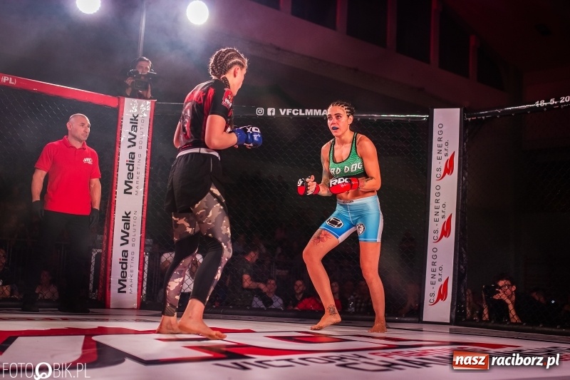 Zdjęcie w galerii na portalu naszraciborz.pl: Joanna Kiki Ogrodnik wygrywa przed czasem na gali MMA w Raciborzu [WIDEO i FOTO] wiadomości z regionu