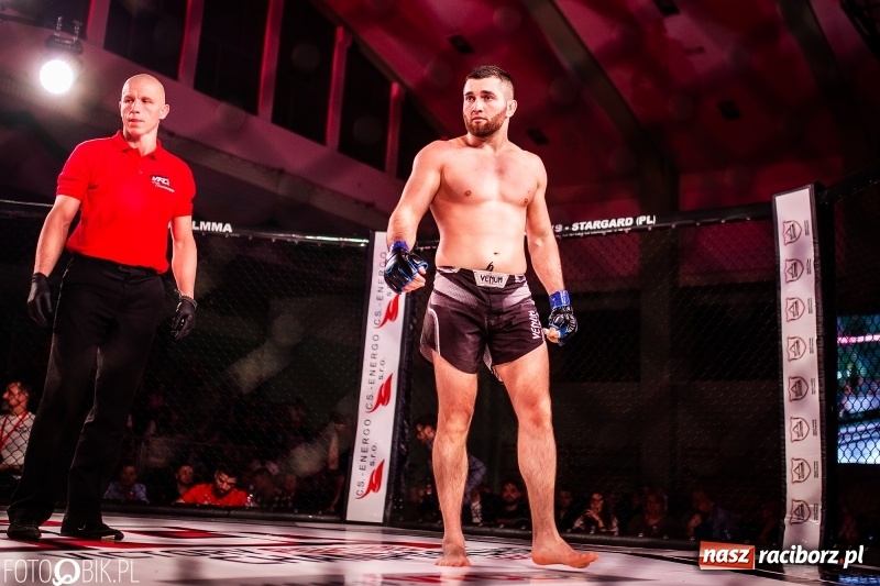 Zdjęcie w galerii na portalu naszraciborz.pl: Trzecia gala MMA w Raciborzu. Pełna Arena Rafako. Świetne walki [WIDEO i FOTO] wiadomości z regionu