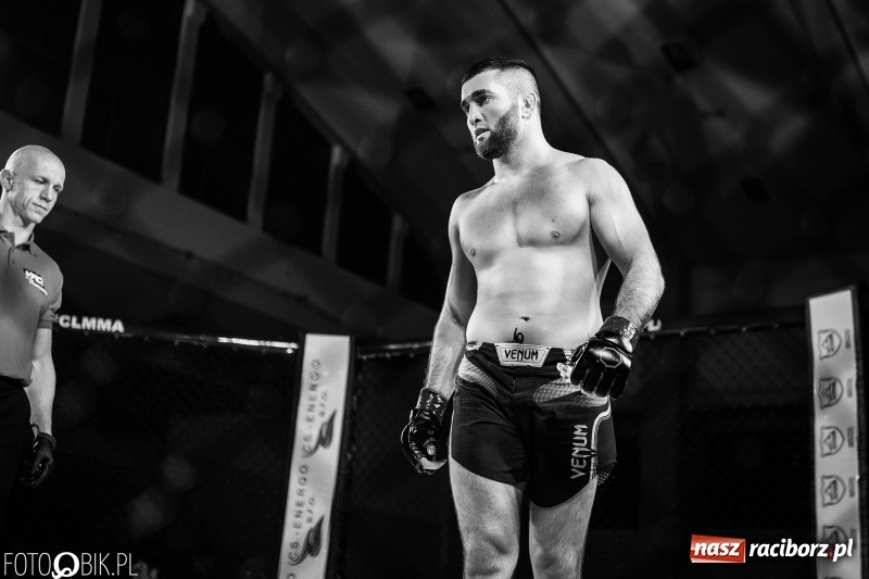 Zdjęcie w galerii na portalu naszraciborz.pl: Trzecia gala MMA w Raciborzu. Pełna Arena Rafako. Świetne walki [WIDEO i FOTO] wiadomości z regionu