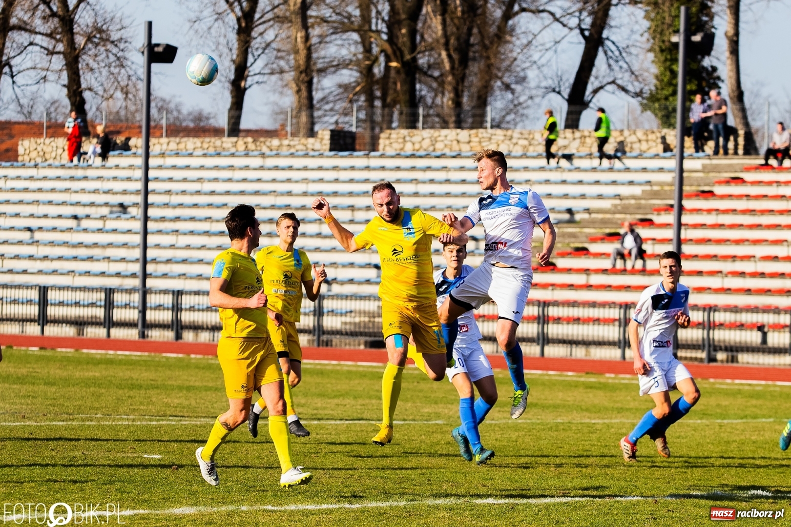 Zdjęcie w galerii na portalu naszraciborz.pl: Kuźnia z Ustronia zlała raciborską Unię wiadomości z regionu