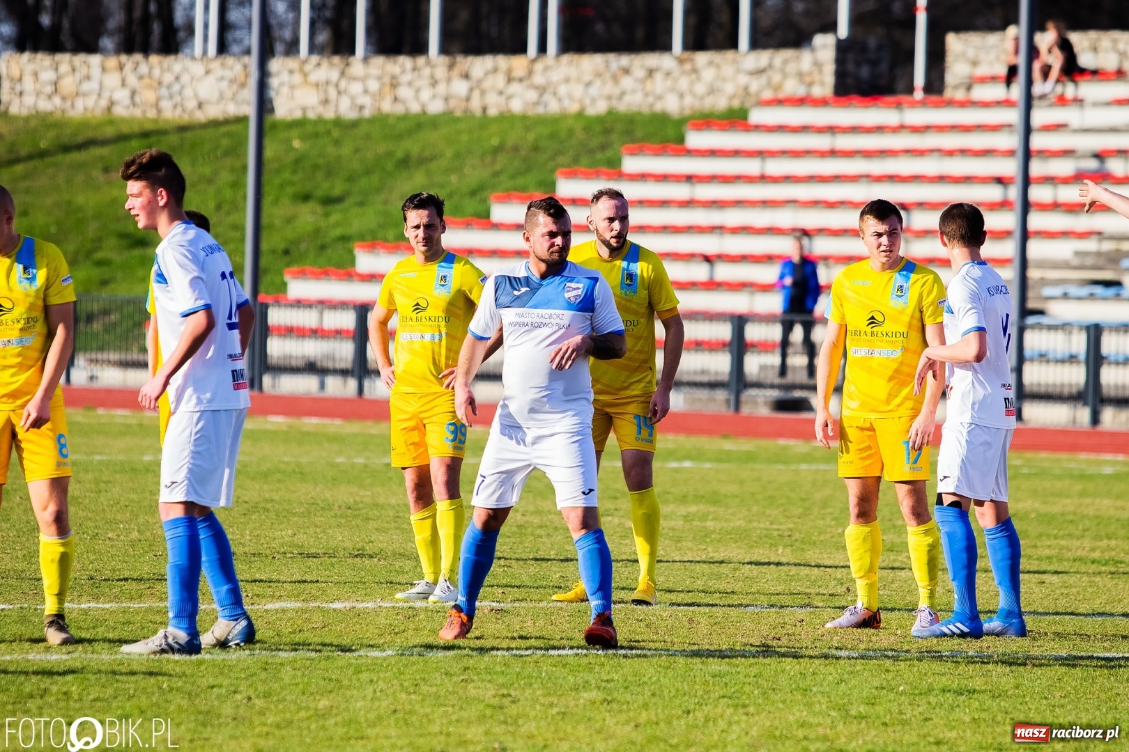 Zdjęcie w galerii na portalu naszraciborz.pl: Kuźnia z Ustronia zlała raciborską Unię wiadomości z regionu