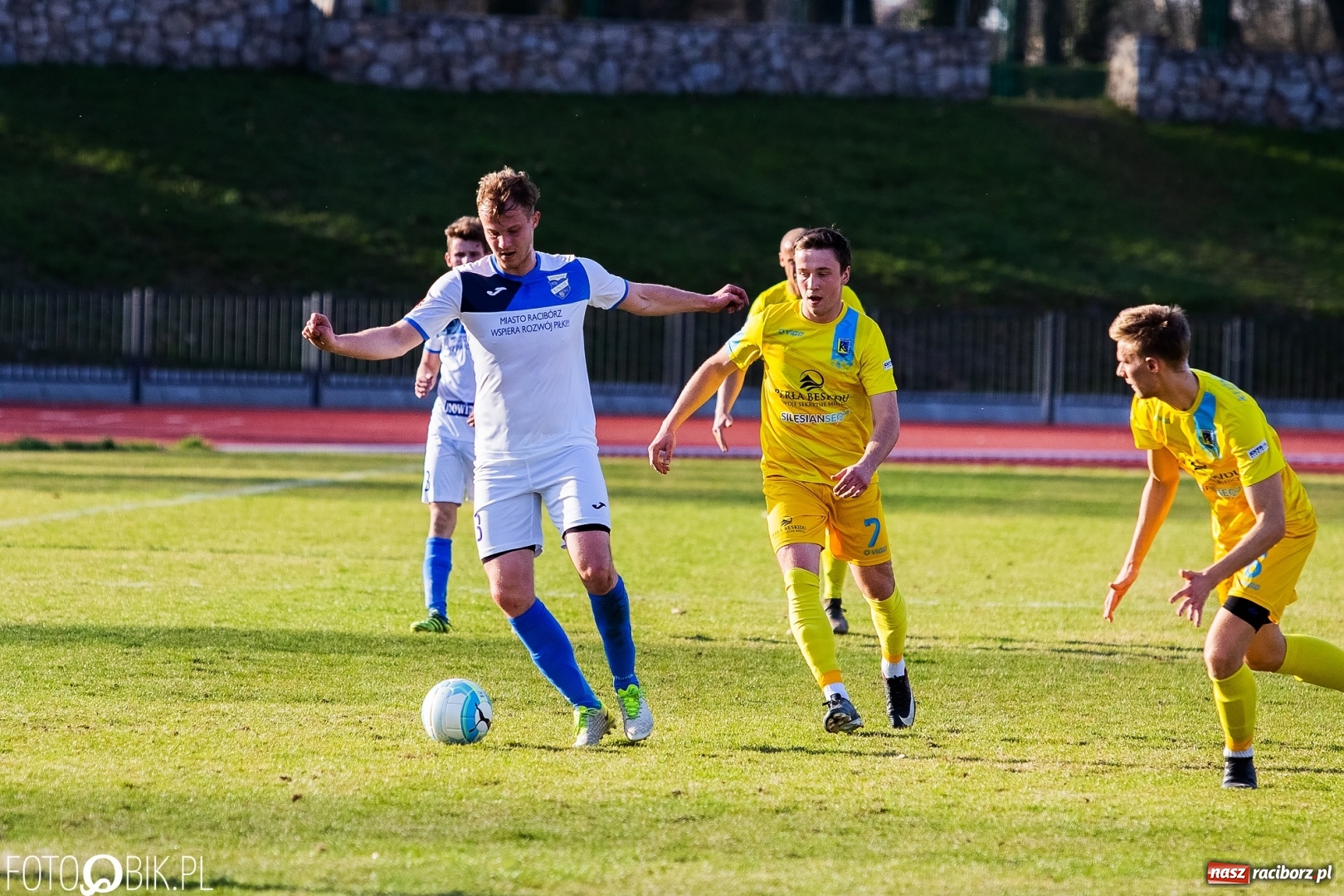 Zdjęcie w galerii na portalu naszraciborz.pl: Kuźnia z Ustronia zlała raciborską Unię wiadomości z regionu