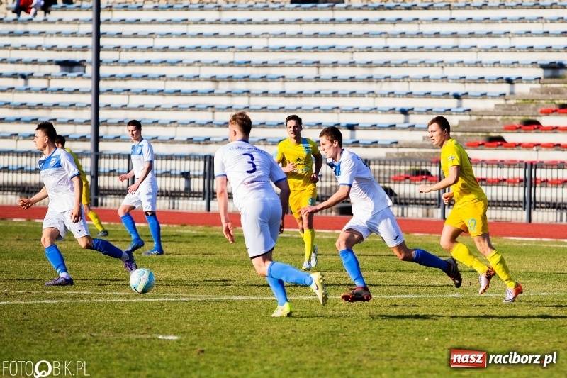 Zdjęcie w galerii na portalu naszraciborz.pl: Kuźnia z Ustronia zlała raciborską Unię wiadomości z regionu