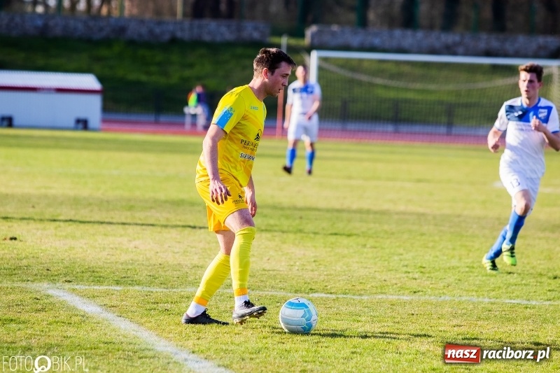 Zdjęcie w galerii na portalu naszraciborz.pl: Kuźnia z Ustronia zlała raciborską Unię wiadomości z regionu