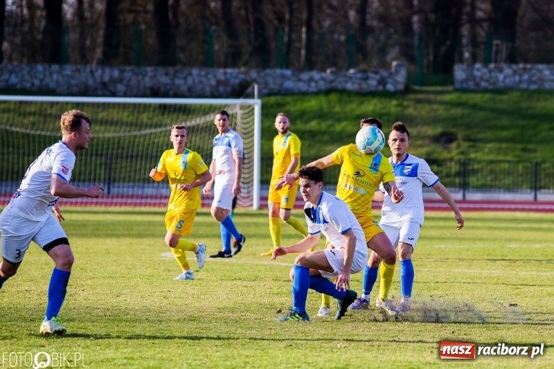 Zdjęcie w galerii na portalu naszraciborz.pl: Kuźnia z Ustronia zlała raciborską Unię wiadomości z regionu