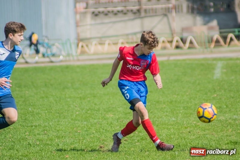 Zdjęcie w galerii na portalu naszraciborz.pl: Trampkarze Unii nie zdobyli Częstochowy wiadomości z regionu