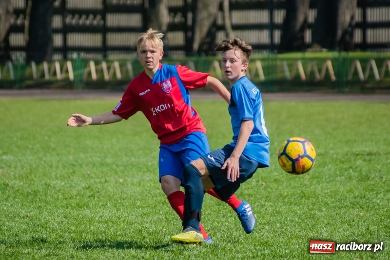 Zdjęcie w galerii na portalu naszraciborz.pl: Trampkarze Unii nie zdobyli Częstochowy wiadomości z regionu