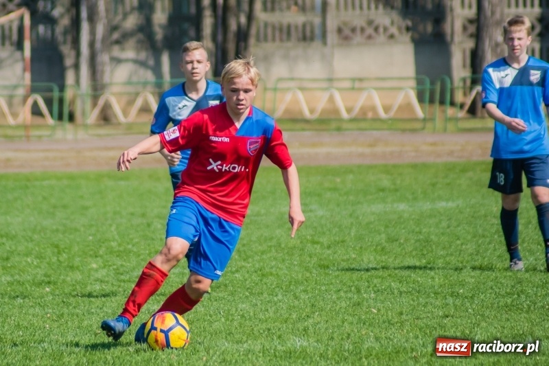 Zdjęcie w galerii na portalu naszraciborz.pl: Trampkarze Unii nie zdobyli Częstochowy wiadomości z regionu