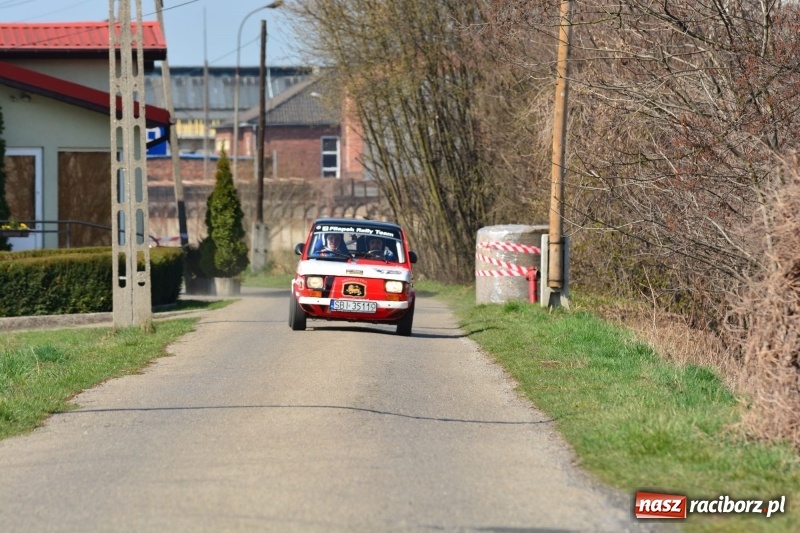 Zdjęcie w galerii na portalu naszraciborz.pl: Sporo emocji i dachowanie na trasie Rajdu o Puchar Burmistrza Kuźni Racborskiej  wiadomości z regionu