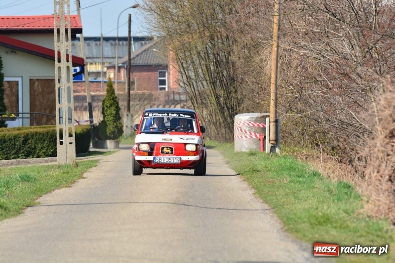 Zdjęcie w galerii na portalu naszraciborz.pl: Sporo emocji i dachowanie na trasie Rajdu o Puchar Burmistrza Kuźni Racborskiej  wiadomości z regionu