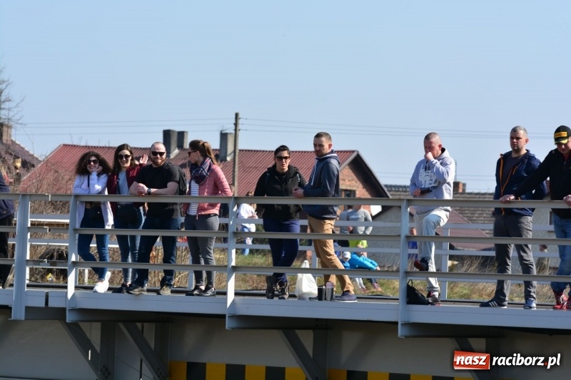 Zdjęcie w galerii na portalu naszraciborz.pl: Sporo emocji i dachowanie na trasie Rajdu o Puchar Burmistrza Kuźni Racborskiej  wiadomości z regionu