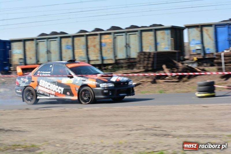 Zdjęcie w galerii na portalu naszraciborz.pl: Sporo emocji i dachowanie na trasie Rajdu o Puchar Burmistrza Kuźni Racborskiej  wiadomości z regionu