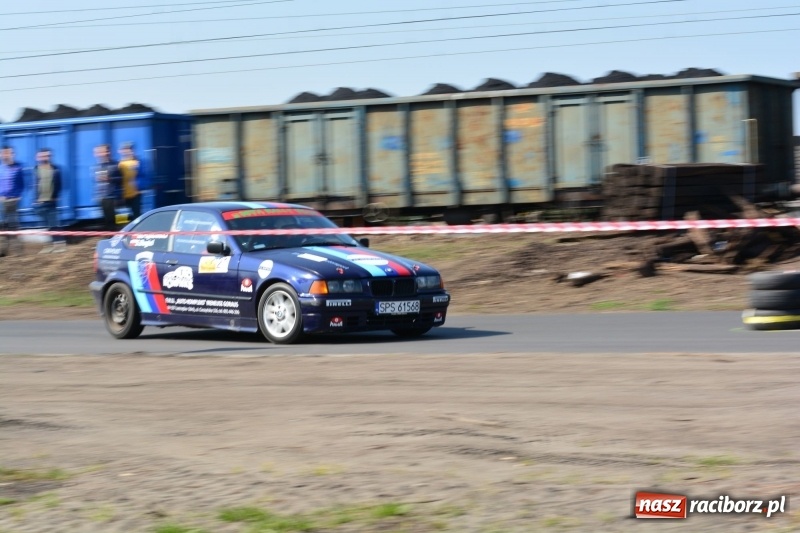 Zdjęcie w galerii na portalu naszraciborz.pl: Sporo emocji i dachowanie na trasie Rajdu o Puchar Burmistrza Kuźni Racborskiej  wiadomości z regionu