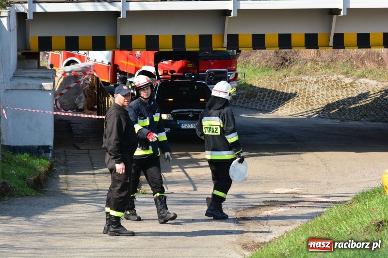 Zdjęcie w galerii na portalu naszraciborz.pl: Sporo emocji i dachowanie na trasie Rajdu o Puchar Burmistrza Kuźni Racborskiej  wiadomości z regionu