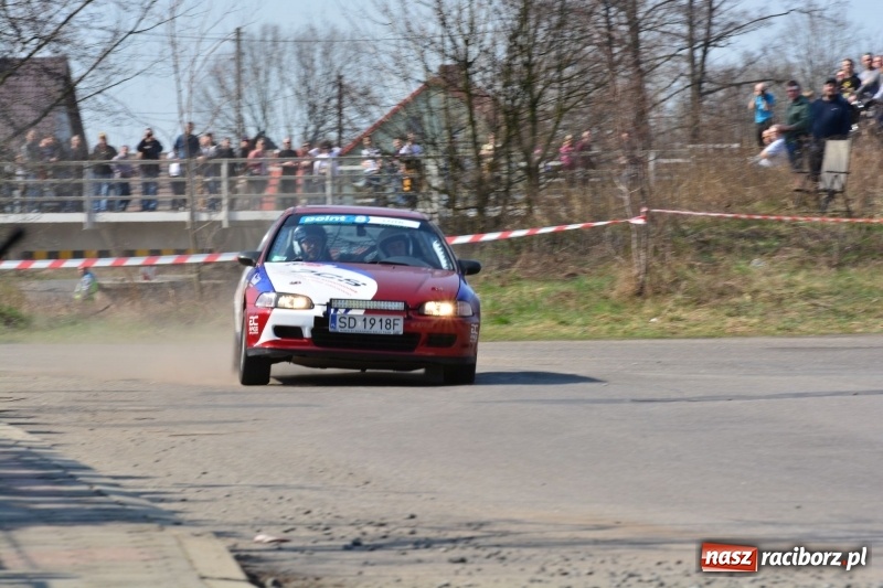 Zdjęcie w galerii na portalu naszraciborz.pl: Sporo emocji i dachowanie na trasie Rajdu o Puchar Burmistrza Kuźni Racborskiej  wiadomości z regionu
