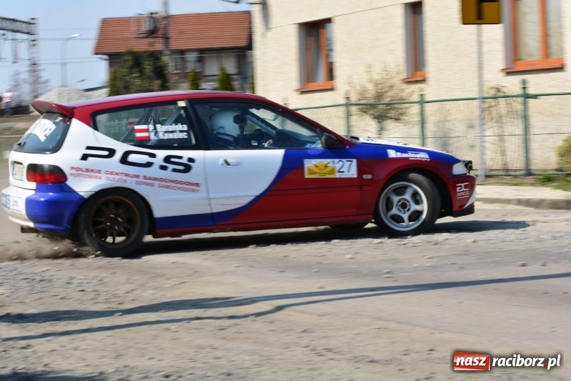 Zdjęcie w galerii na portalu naszraciborz.pl: Sporo emocji i dachowanie na trasie Rajdu o Puchar Burmistrza Kuźni Racborskiej  wiadomości z regionu