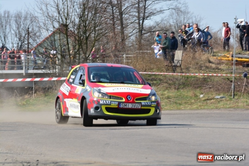 Zdjęcie w galerii na portalu naszraciborz.pl: Sporo emocji i dachowanie na trasie Rajdu o Puchar Burmistrza Kuźni Racborskiej  wiadomości z regionu