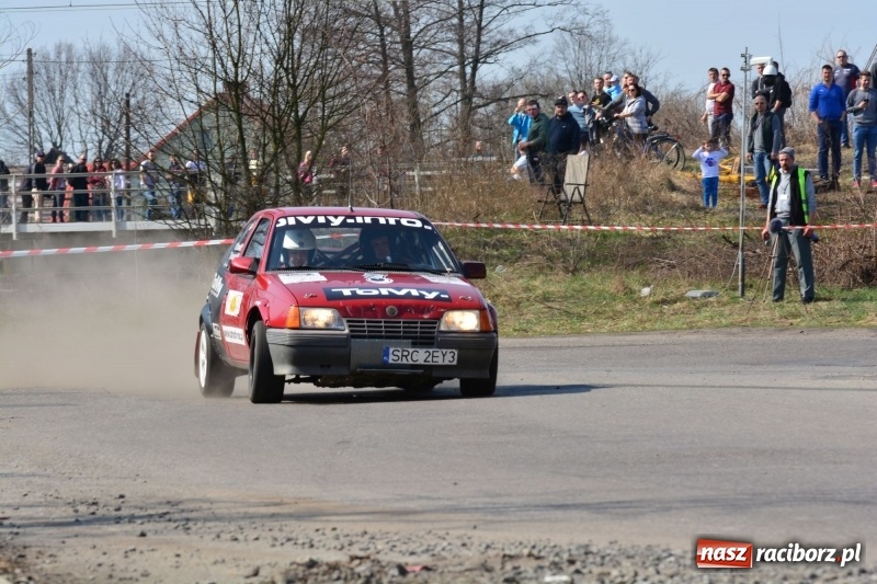 Zdjęcie w galerii na portalu naszraciborz.pl: Sporo emocji i dachowanie na trasie Rajdu o Puchar Burmistrza Kuźni Racborskiej  wiadomości z regionu