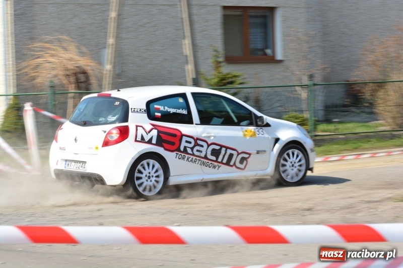 Zdjęcie w galerii na portalu naszraciborz.pl: Sporo emocji i dachowanie na trasie Rajdu o Puchar Burmistrza Kuźni Racborskiej  wiadomości z regionu