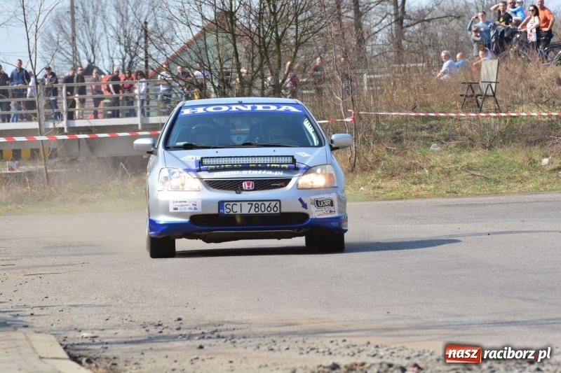 Zdjęcie w galerii na portalu naszraciborz.pl: Sporo emocji i dachowanie na trasie Rajdu o Puchar Burmistrza Kuźni Racborskiej  wiadomości z regionu